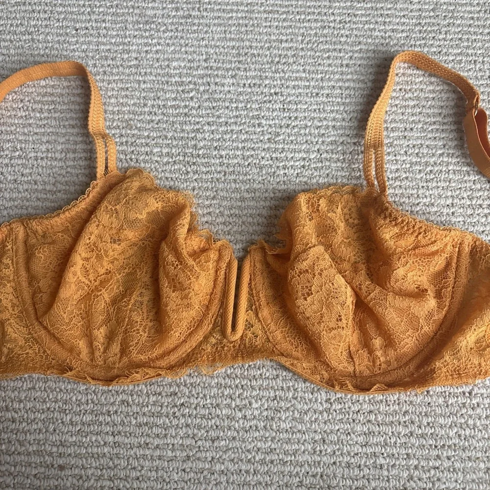Auden Unlined Balconette Bra 34D Yellow Lace Underwire Unlined